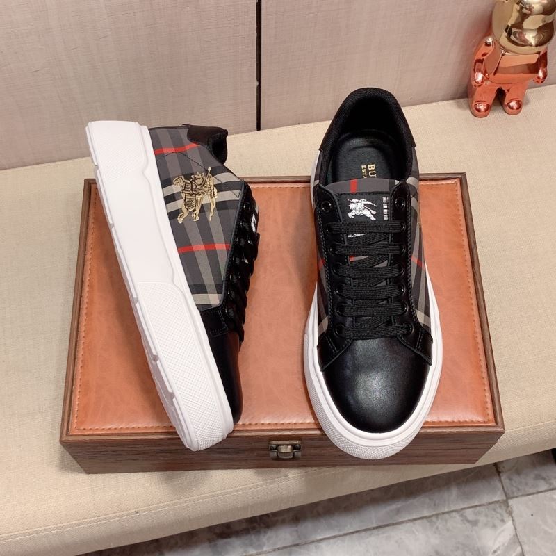 Burberry Low Shoes